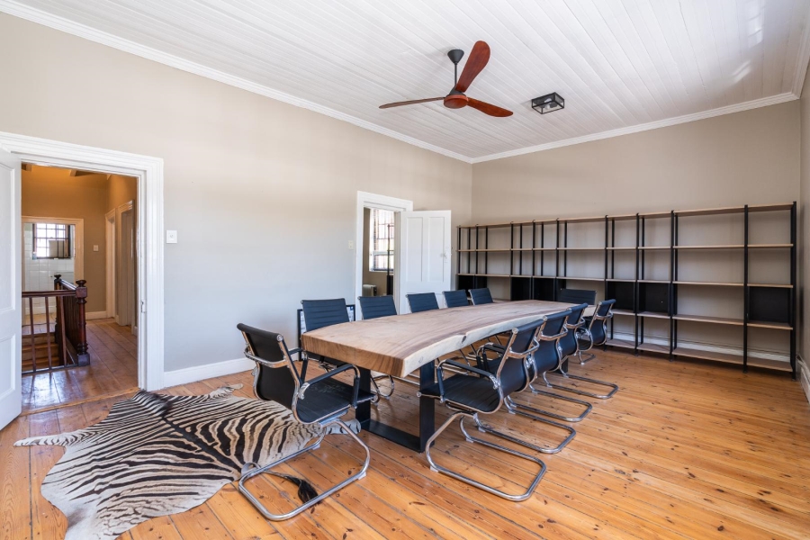 To Let commercial Property for Rent in Gardens Western Cape